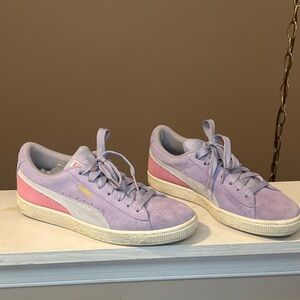 Puma Women's Lavender and Pink Sneakers